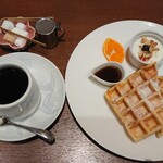 Bread & Coffee Sakura - 