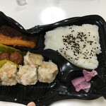 ローソンストア100 - (料理)焼売弁当