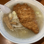 Akebono Ramen - カツラーメン（塩味）850円