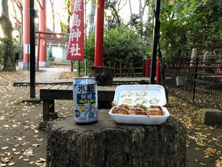 Tako Bo Miyanosakaten - 世田谷八幡宮の厳島神社でタコ焼き＆ファミマで買った酎ハイ