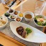 GRILL & BAR DINING San Daimaru Umeda Ten - 