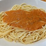 CAFE Bunran - カニのトマトクリームソースパスタ