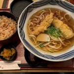 Osaka Hannari Udon Suminodo Ten - 日替り定食(うどん増量)