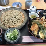 Yama no Soba Ya - ミニ天丼とざるそばのセット