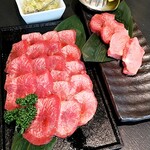 Sumibi Yakiniku Uesugi Koriyama Ten - 焼タンしゃぶ＆厚切り上タン