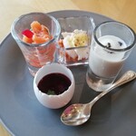 Buffet & Cafe SLOPE SIDE DINER ZAKURO - 