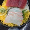 Hamako Shokudo Ooarai Seashide Station Ten - まぐろと地魚の日替わり丼