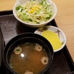 Butai Chi Ikebukuro Ten - 特上ミックス豚丼 肉４枚 小盛り