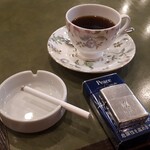 釜利谷珈琲店 - 食後はやっぱりコーヒーとこれ