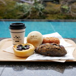 Bakery & Table Tofuya Ashiyu Cafe - 