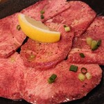 Yakiniku Juju Tsuchizaki Ten - 上タン塩！