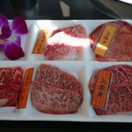 黒毛和牛焼肉 凱旋門 高品店 - 