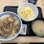 Yoshinoya Akatsuka Parking Area Ten - 