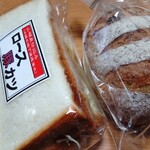 クーロンヌもりや - ロース豚カツサンド♪イチジクとクランベリー♪