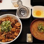 吉野家 - スタミナ超特盛丼、とん汁追加