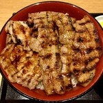 Butai Chi Ikebukuro Ten - ルスツ豚ロースとバラのミックスレギュラーご飯特盛