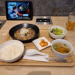 焼肉ラウンジ うしのよだれ - 