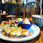 Kamogawa Arts & Kitchen - 