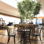 MOA cafe Tokyo Interia Kagu Osaka Honten - 