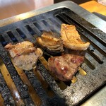 Yakiniku Horumon Tayoshi - ホルモン定食税抜880円