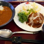 美岳カントリークラブ - I LOVE チョイスセットのミニカレーと煮込みハンバーグのセット