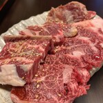 Wagyu Yakiniku to Shinsen Horumon MIYAKO - 極選ハラミ食べ比べ定食