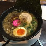 帝成楼 - 糸我ブラックラーメン