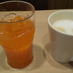 Gusto Mizusawa Ten - カフェオレ & 野菜ジュース をドリンクバーで！