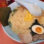 ラーメンショップ - ラーメン550円+中盛券100円