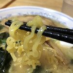 ラーメン 前田家 - 麺リフト