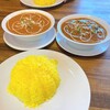 Binti - シーフードカレーと野菜カレーにイエローライス