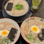 Taiho Ramen Yoshinogasato - 下2つは食べ比べセット920円