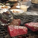 Yakiniku Dondon Higashitori Ten - 