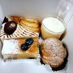 Cafe Patisserie Mitan - 