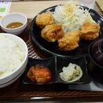 Gusto Okayama Gakunancho Ten - 