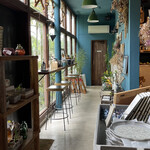 CALiN Cafe + Zakka - 