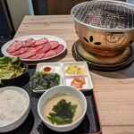 Yakiniku Aburu. Komagome Ten - 