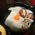 Saku - 湯豆腐 600円