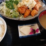 山田食堂 - チキン南蛮定食