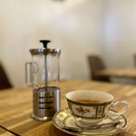 MONO MONO CAFE - 