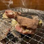 Matsusaka Gyuu Sumibi Yakiniku Maruyoshi Suzuka Ten - 名物・ネギ塩タン