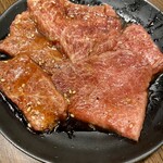 元氣七輪焼肉 牛繁 - 