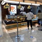 NEWYORK PERFECT CHEESE Hanedakukoten - 出発ロビーにあるお店