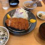 Tonkatsu Tamafuji Atsubetsu Ten - 