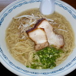 ぶるぅーめぇーる - 料理写真:塩ラーメン