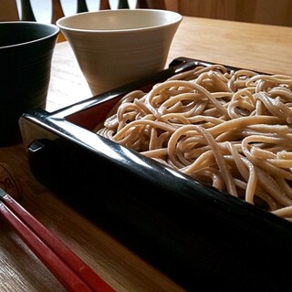 我們使用的是信州精選食材“高級蕎麥粉”。