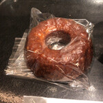 DEAN & DELUCA Cafes Roppongi - カヌレ 308円（税込）