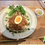 カレーと甘味 ここか - C　お野菜たっぷりの和風キーマカレー ～酒粕煮卵添え～