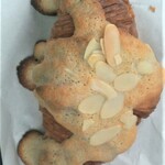 Cinnamon Bakery - 