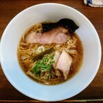 Menya Shiki - 令和元年7月
                        醤油しき麺 細麺 700円